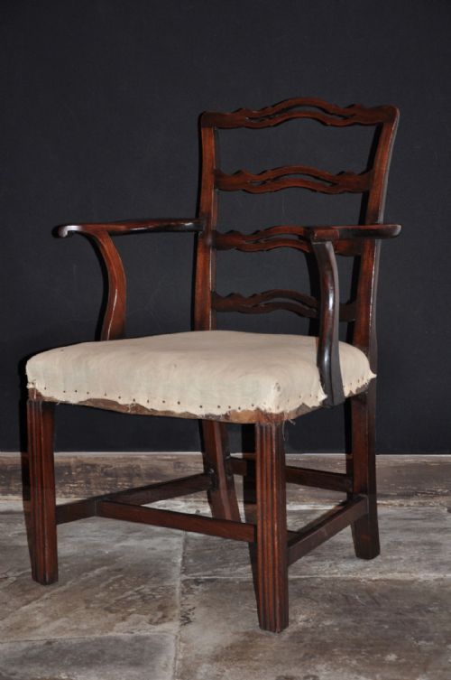 PAIR OF 18TH CENTURY MAHOGANY CHIPPENDALE LADDERBACK ARMCHAIRS - ADDITIONAL PHOTO 5