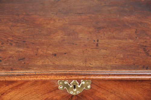 FINE 18TH CENTURY MAHOGANY KNEEHOLE DESK - ADDITIONAL PHOTO 7