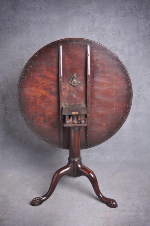 MID 18TH CENTURY MAHOGANY TRIPOD - ADDITIONAL PHOTO 4