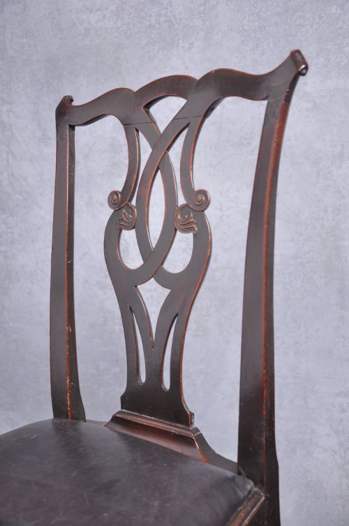 PAIR OF EARLY 18TH CENTURY MAHOGANY SIDE CHAIRS - ADDITIONAL PHOTO 5