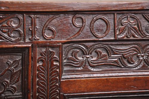 DATED 17TH CENTURY OAK COFFER - ADDITIONAL PHOTO 2