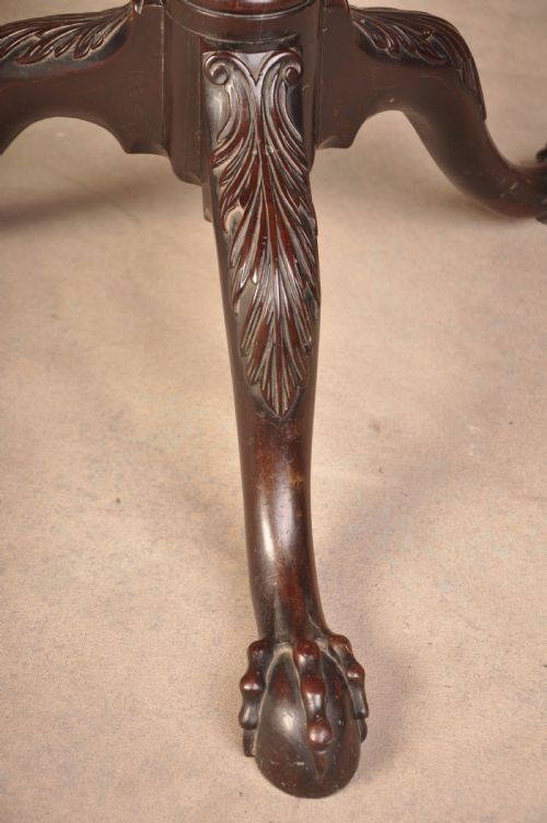 FINE 18TH CENTURY MAHOGANY CHIPPENDALE TRIPOD TABLE - ADDITIONAL PHOTO 2