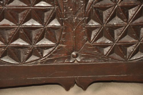 EARLY 16TH CENTURY OAK CHEST - ADDITIONAL PHOTO 10
