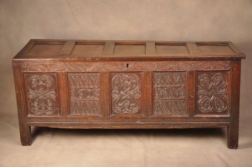 A DATED 17TH CENTURY OAK LAKELAND COFFER - ADDITIONAL PHOTO 1