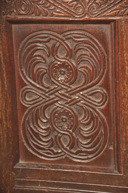 A DATED 17TH CENTURY OAK LAKELAND COFFER - ADDITIONAL PHOTO 5