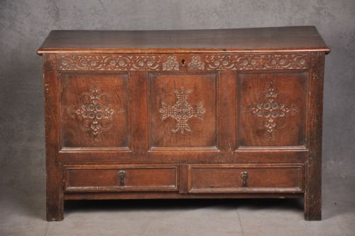 dated oak coffer - CATEGORY: ANTIQUE CHESTS - DATED 18TH CENTURY