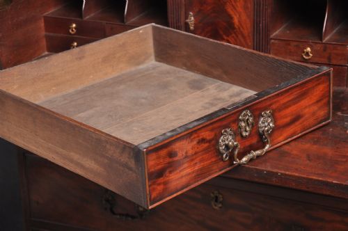 FINE 18TH CENTURY SECRETAIRE TALLBOY - ADDITIONAL PHOTO 12