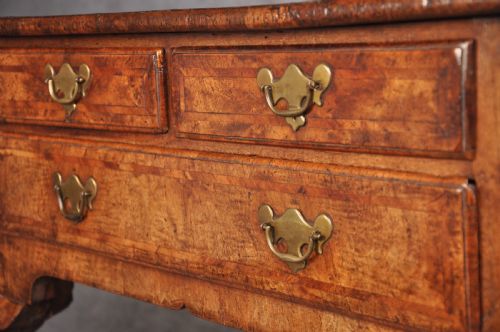 GEORGE I WALNUT LOWBOY - ADDITIONAL PHOTO 5