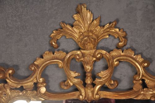 CHIPPENDALE STYLE GILT WOOD MIRROR - ADDITIONAL PHOTO 1