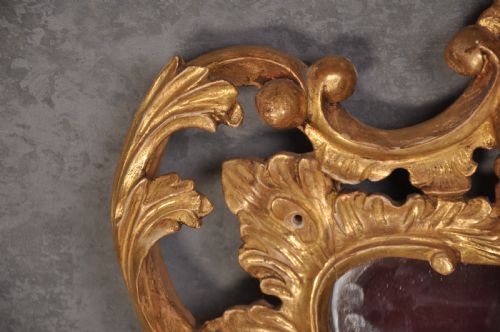 CHIPPENDALE STYLE GILT WOOD MIRROR - ADDITIONAL PHOTO 2