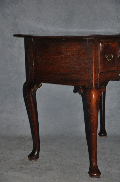 EARLY 18TH CENTURY OAK LOWBOY - ADDITIONAL PHOTO 6