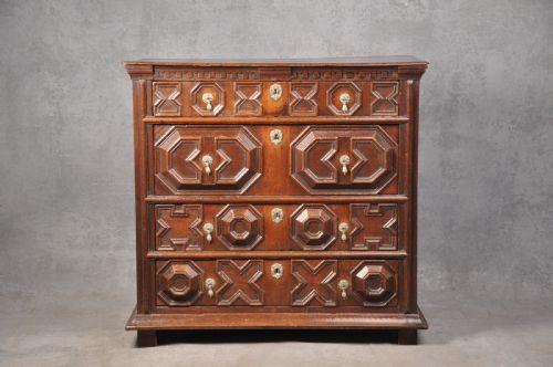 17th century geometric chest of drawers - CATEGORY: ANTIQUE CHEST OF DRAWERS - DATED 17TH CENTURY