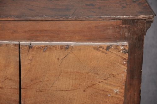 17TH CENTURY GEOMETRIC CHEST OF DRAWERS - ADDITIONAL PHOTO 9