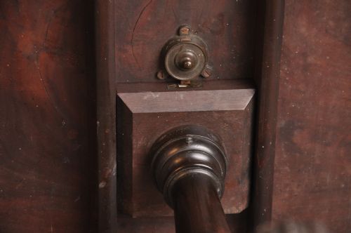 FINE 18TH CENTURY MAHOGANY TRIPOD TABLE - ADDITIONAL PHOTO 9