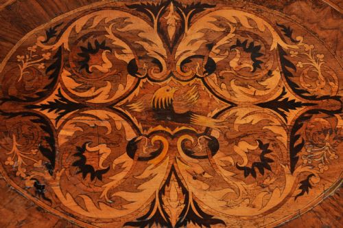 17TH CENTURY MARQUETRY CHEST OF DRAWERS - ADDITIONAL PHOTO 3