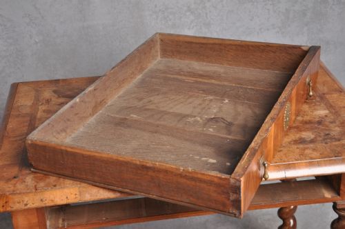 17TH CENTURY WALNUT SIDE TABLE - ADDITIONAL PHOTO 7