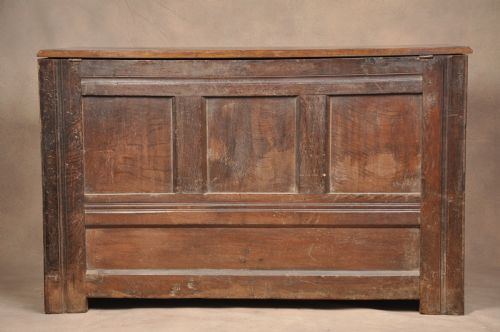 17TH CENTURY YORKSHIRE COFFER - ADDITIONAL PHOTO 8