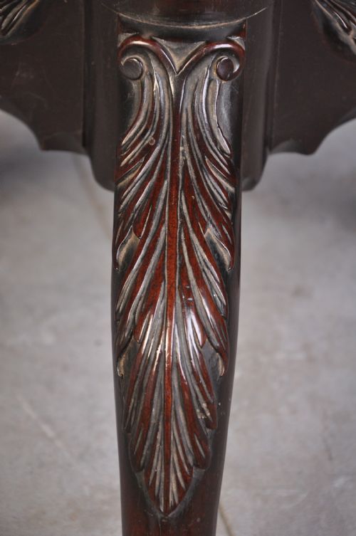 FINE 18TH CENTURY MAHOGANY CHIPPENDALE TABLE - ADDITIONAL PHOTO 4