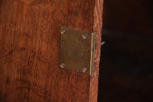 18TH CENTURY OAK BUREAU - ADDITIONAL PHOTO 8