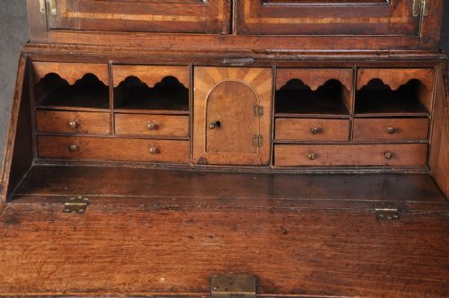 18TH CENTURY OAK BUREAU BOOKCASE - ADDITIONAL PHOTO 1