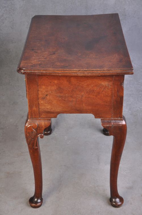 EARLY 18TH CENTURY WALNUT LOWBOY - ADDITIONAL PHOTO 10