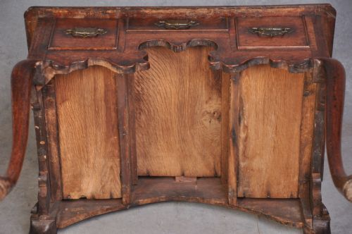 RARE EARLY 18TH CENTURY RED WALNUT LOWBOY - ADDITIONAL PHOTO 9