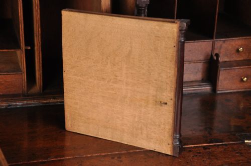 EARLY 18TH CENTURY OAK BUREAU - ADDITIONAL PHOTO 6