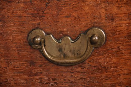 EARLY 18TH CENTURY OAK BUREAU - ADDITIONAL PHOTO 10