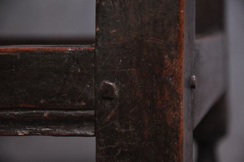 17TH CENTURY OAK SIDE TABLE - ADDITIONAL PHOTO 4