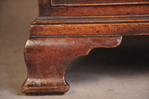 FINE 18TH CENTURY MAHOGANY CHEST OF DRAWERS - ADDITIONAL PHOTO 2