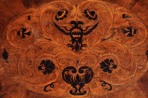 17TH CENTURY MARQUETRY CHEST ON STAND - ADDITIONAL PHOTO 1