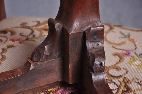 PAIR OF EARLY 18TH CENTURY WALNUT SIDE CHAIRS - ADDITIONAL PHOTO 11