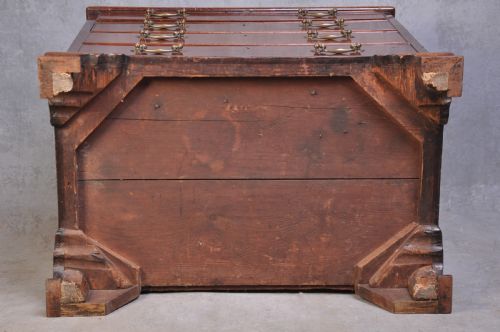 18TH CENTURY MAHOGANY DRESSING CHEST WITH FITTED DRAWER - ADDITIONAL PHOTO 13