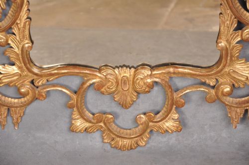 FINE 19TH CENTURY CHIPPENDALE STYLE GILTWOOD MIRROR - ADDITIONAL PHOTO 3