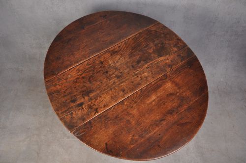 17TH CENTURY OAK GATELEG TABLE - ADDITIONAL PHOTO 1