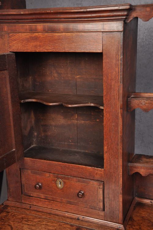 18TH CENTURY OAK SHROPSHIRE DRESSER - ADDITIONAL PHOTO 6
