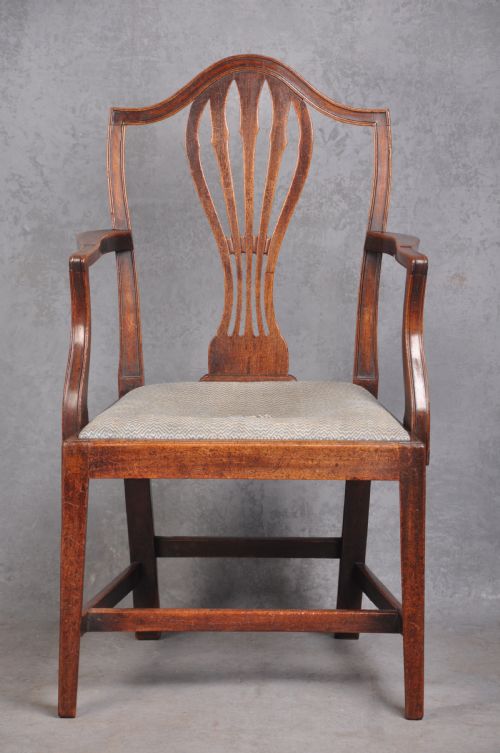 18TH CENTURY MAHOGANY HEPPLEWHITE ARMCHAIR - ADDITIONAL PHOTO 9