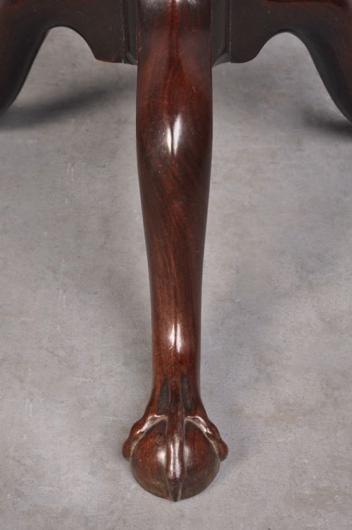 FINE 18TH CENTURY MAHOGANY CHIPPENDALE TRIPOD TABLE - ADDITIONAL PHOTO 3
