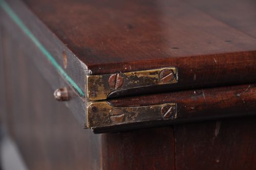 FINE 18TH CENTURY MAHOGANY CARD TABLE - ADDITIONAL PHOTO 9