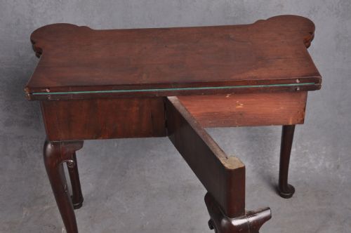 FINE 18TH CENTURY MAHOGANY CARD TABLE - ADDITIONAL PHOTO 11
