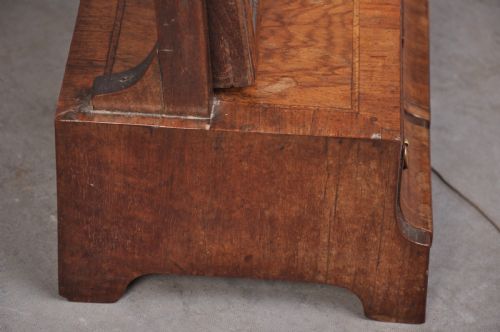 EARLY 18TH CENTURY WALNUT TOILET MIRROR - ADDITIONAL PHOTO 5