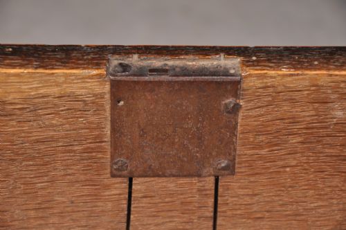 EARLY 18TH CENTURY BURR WALNUT CHEST ON STAND - ADDITIONAL PHOTO 9