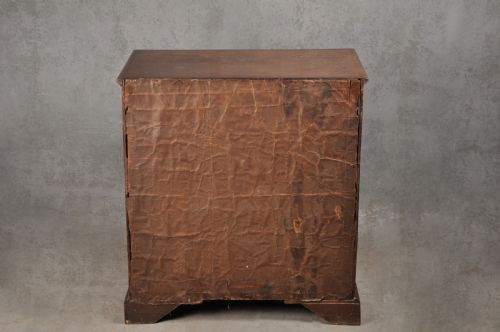 SMALL 18TH CENTURY OAK CHEST OF DRAWERS - ADDITIONAL PHOTO 8