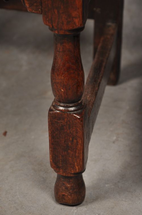 PAIR OF EARLY 18TH CENTURY OAK BACKSTOOLS - ADDITIONAL PHOTO 3