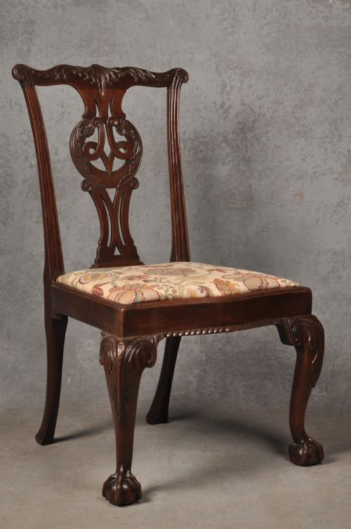 A FINE PAIR OF GEORGE II MAHOGANY SIDE CHAIRS - ADDITIONAL PHOTO 7