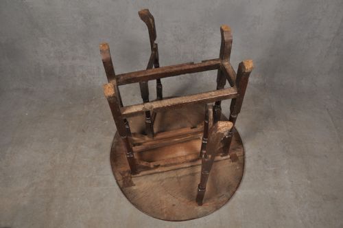 SMALL QUEEN ANNE OAK GATELEG TABLE - ADDITIONAL PHOTO 9