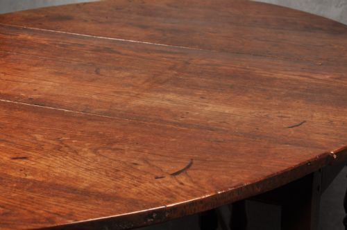 17TH CENTURY OAK GATELEG TABLE - ADDITIONAL PHOTO 1