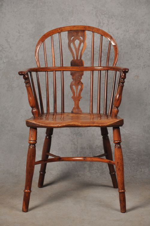 18TH CENTURY YEW WOOD WINDSOR CHAIR - ADDITIONAL PHOTO 1