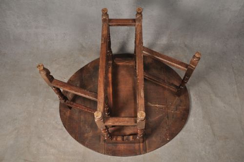 SMALL 17TH CENTURY OAK GATELEG TABLE - ADDITIONAL PHOTO 7