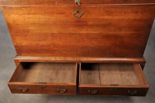 18TH CENTURY CHERRYWOOD SILVER CHEST - ADDITIONAL PHOTO 9